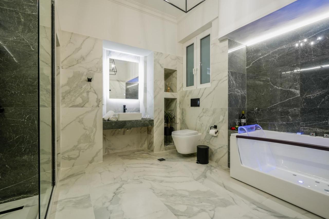 Casa Divinus Suites Athens Ngoại thất bức ảnh